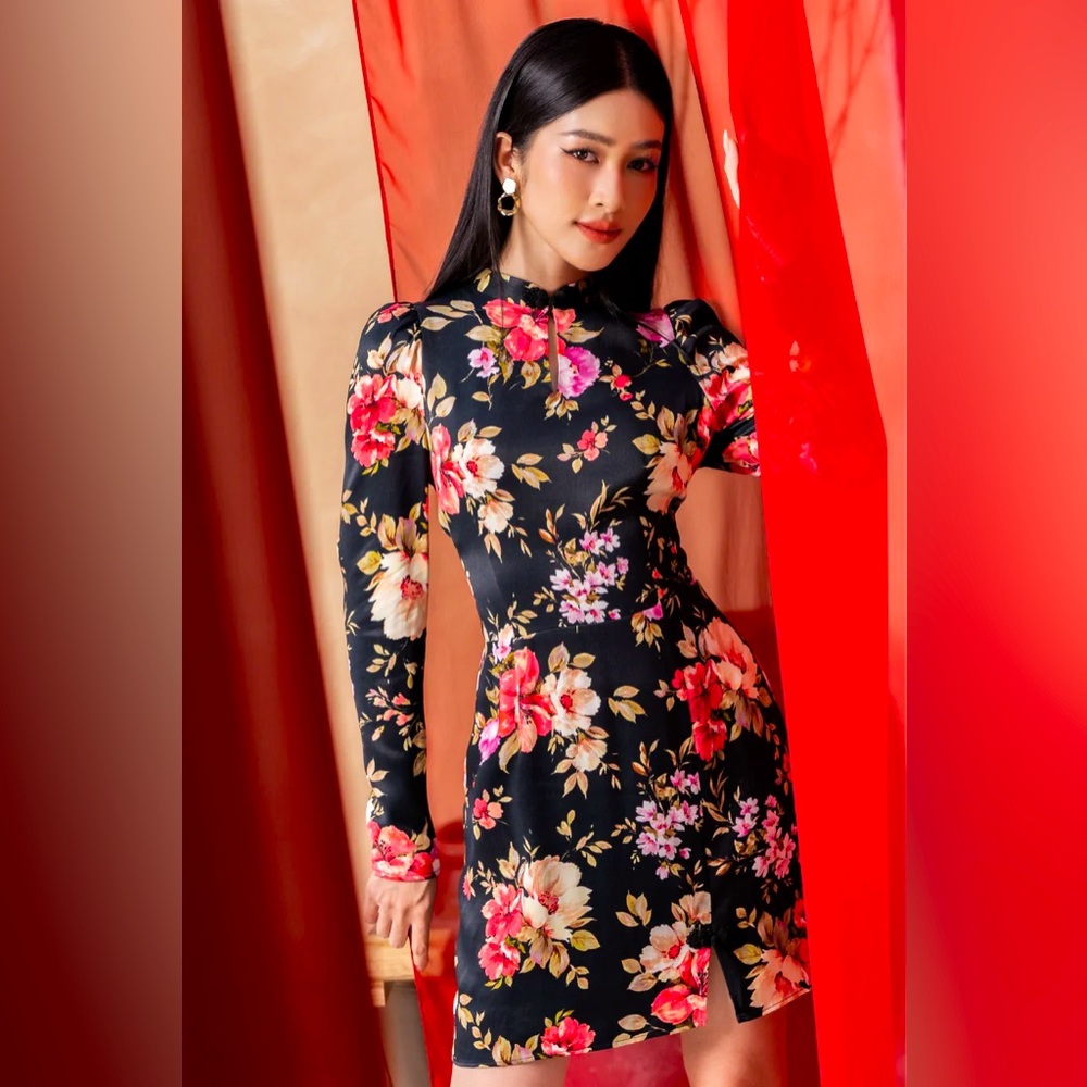 🌸NWT! Yumi Kim Floral Mini Dress